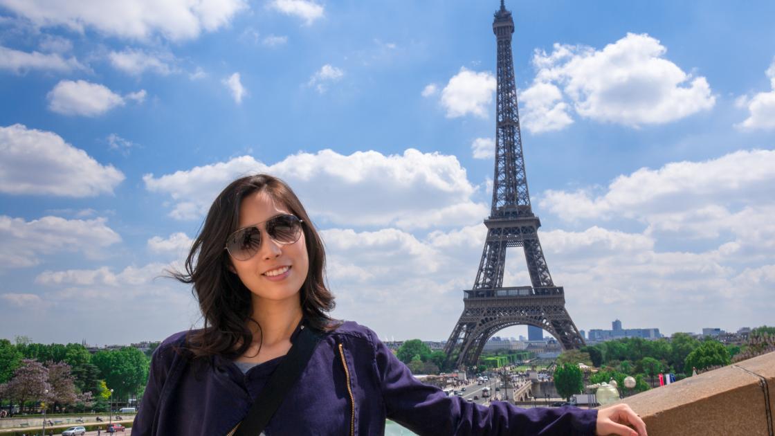 Foto de estudante de intercâmbio de Ensino Médio em Paris, França Foto de estudante de intercâmbio de Ensino Médio em Paris, França